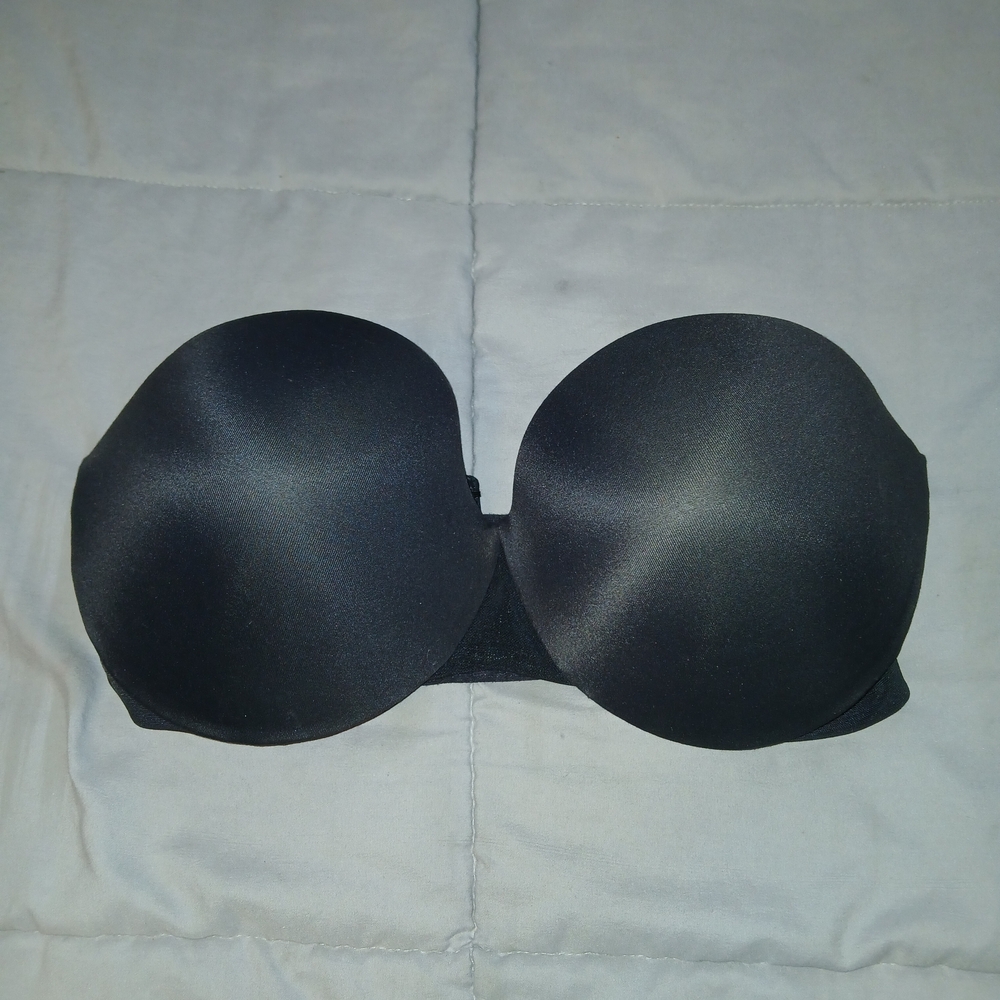 Maidenform Sleek Black Strapless Bra